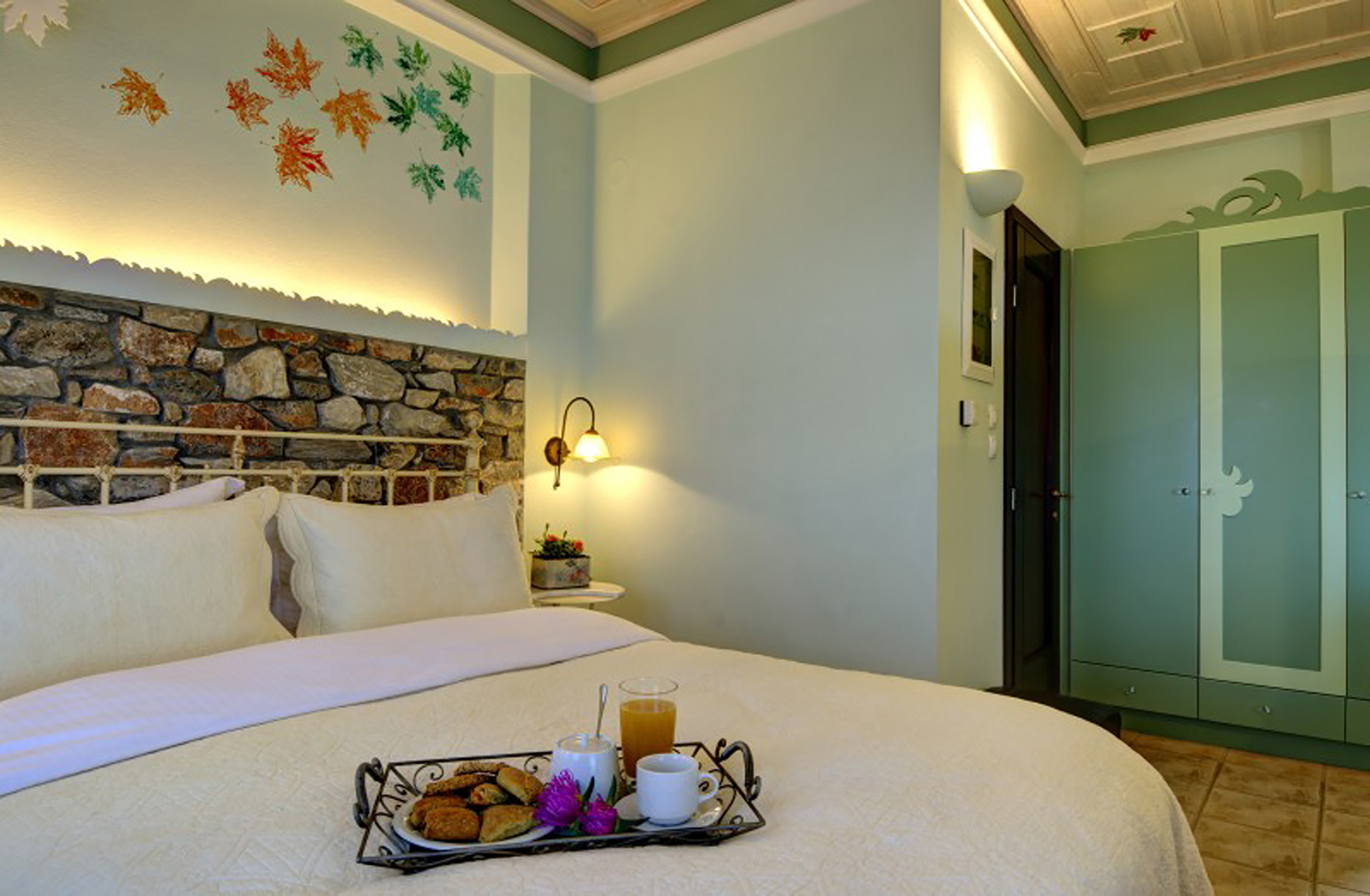 Margarites Bedroom - Anthyllion Villa Lefokastro Pilion